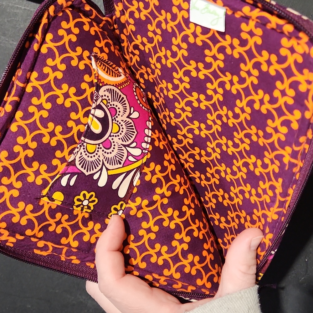 Vera Bradley Safari Sunset E-Reader Sleeve - Picture 3 of 4